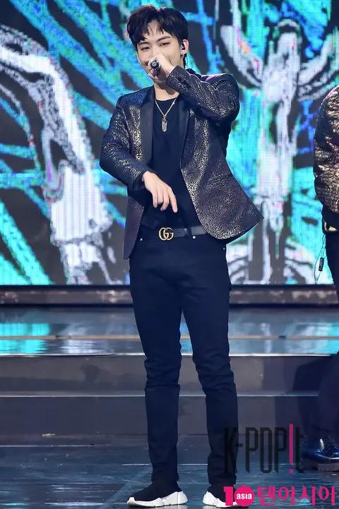 GOT7, JB — Gaon Chart Red Carpet