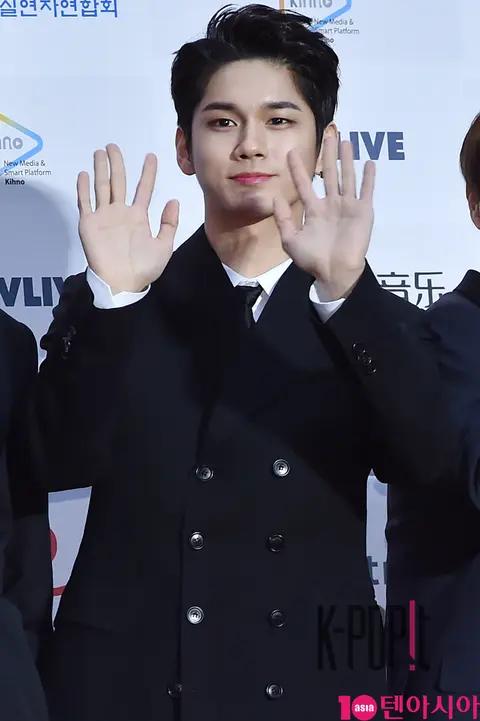 Wanna One, Ong Seong-wu — Gaon Chart Red Carpet