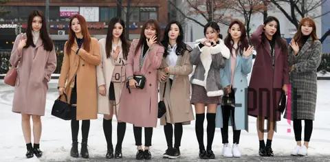 gugudan — Music Bank Arrival