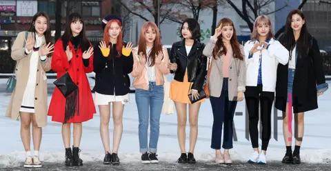 Weki Meki — Music Bank Arrival