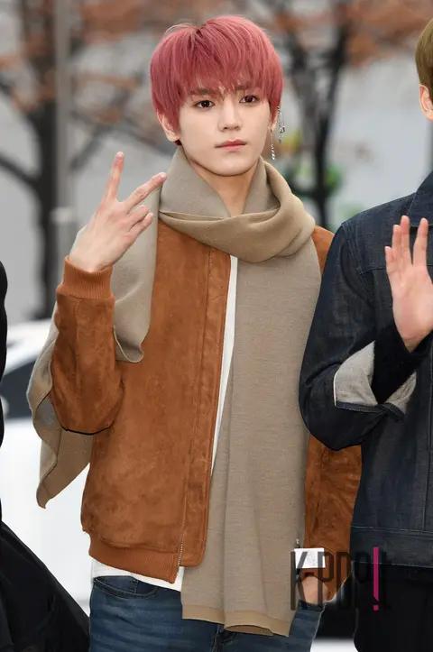 NCT U, Tae-yong — Music Bank Arrival