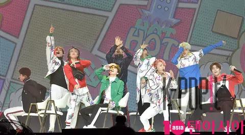 SF9 — SF9 Showcase