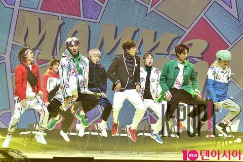 SF9 — SF9 Showcase