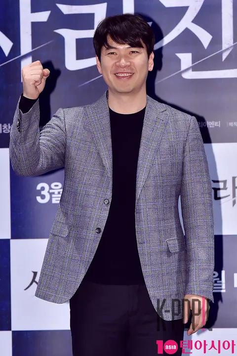 Kim Sang-kyung — The Missing Night Press Screening
