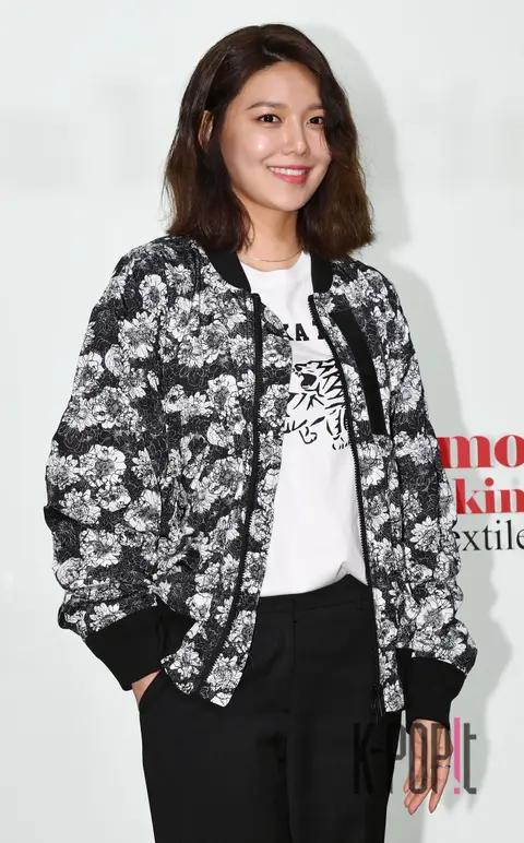 Girls' Generation, Soo-young — Onitsuka Tiger 2018 Spring/Summer Collection