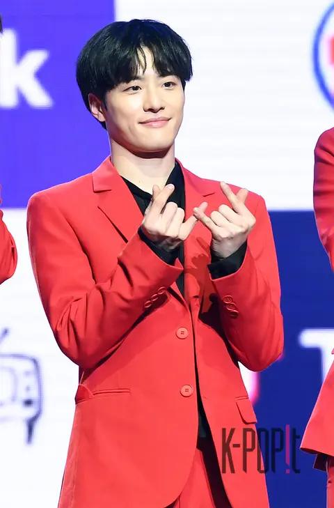 UNB, Pildok — UNITY, U&B Fan Meeting