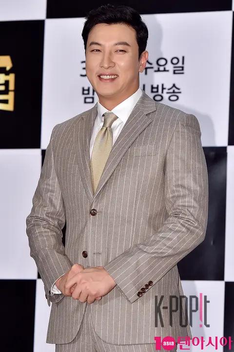 Park Geon-hyung — Word Alcohol Club Production Briefing
