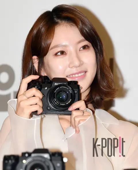Gong Seung-yeon — Fujifilm Launch
