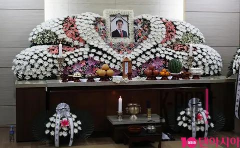 Jo Min-ki Funeral — Jo Min-ki Suicide