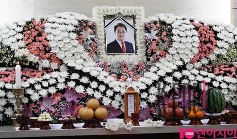 Jo Min-ki Funeral — Jo Min-ki Suicide