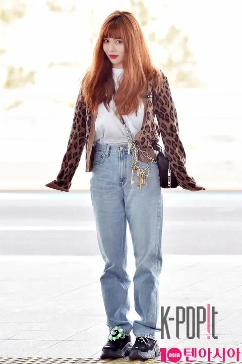 HyunA — Airport