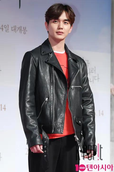 Yoo Seung-ho — Let's Meet Now VIP Premiere