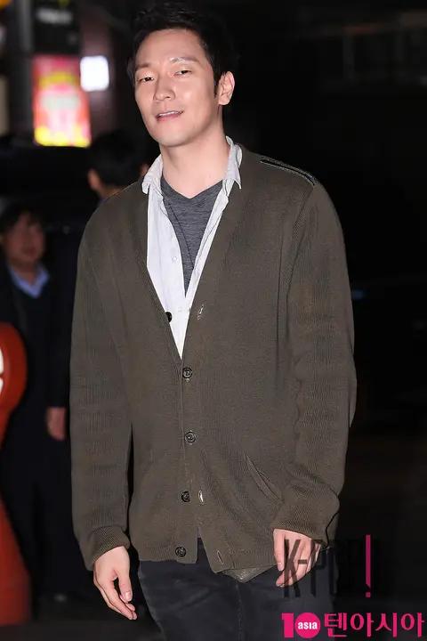 Son Seok-gu — Mother Wrap Party