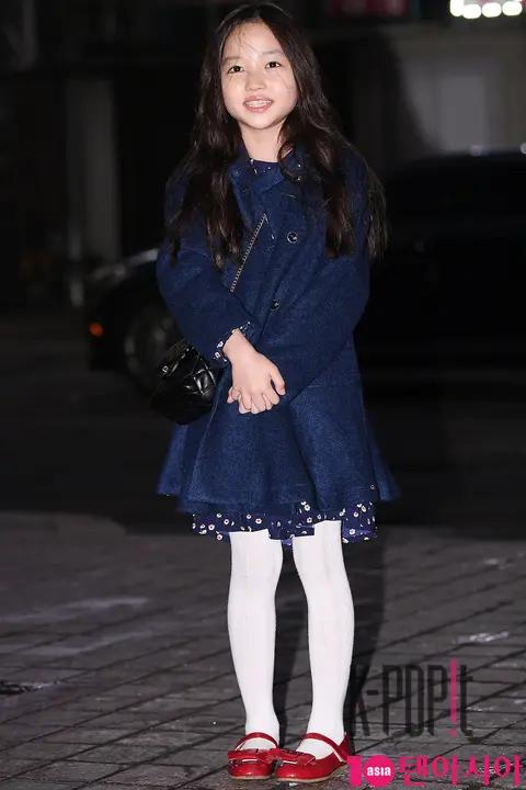 Choi Yu-ri — Mother Wrap Party