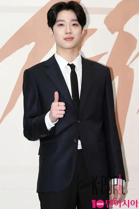 Wanna One, Lai Guanlin — Wanna One Press Conference