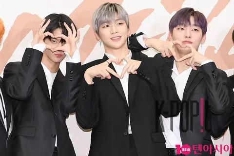 Wanna One, Bae Jin-young, Kang Daniel, Yoon Ji-sung — Wanna One Press Conference