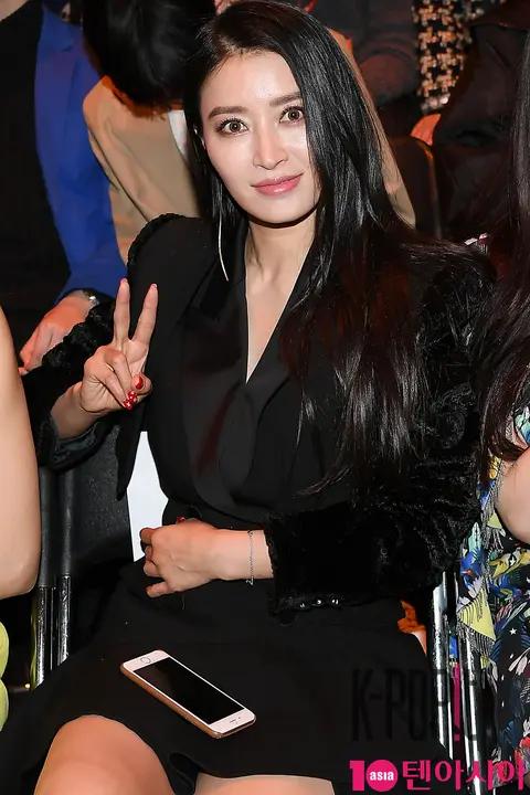 Hwangbo — Gradius Fashion Week
