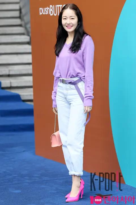 Eom Ji-won — Push Button Fashion Week