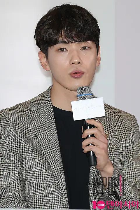 Kim Jung-hyun — Meeting Memory Press Screening