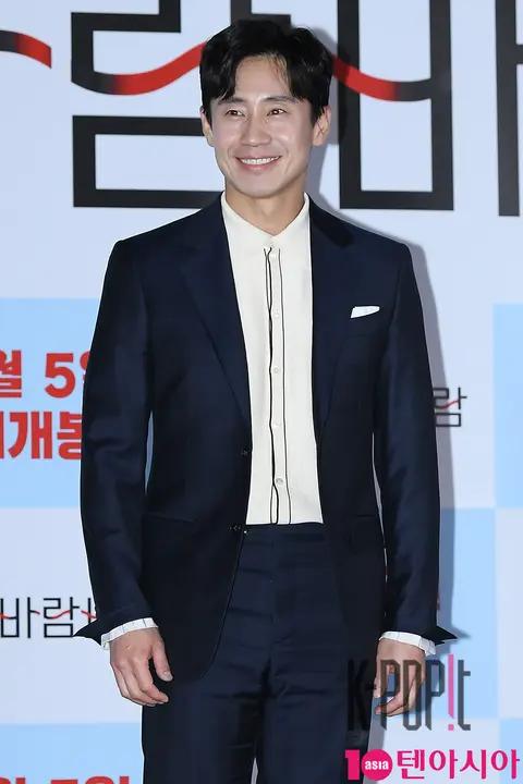 Shin Ha-kyun — Wind Wind Wind Press Screening