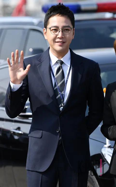 Jang Keun-suk — SBS Switch: Change the World On-Set Reveal