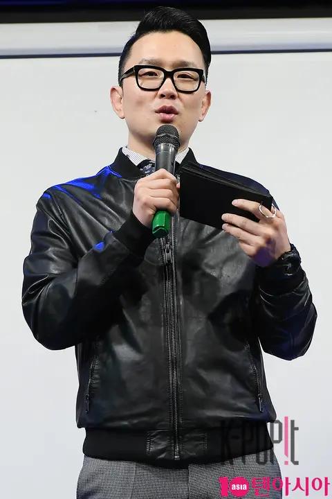 Yoon Hyung-bin — Two Moms Show Press Call
