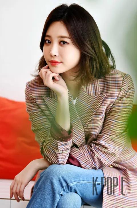 Girl's Day, Yura — Radio Romance Interview
