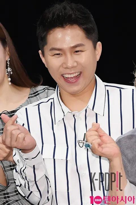 Yang Se-hyung — Grandma's Poop Puppy Press Conference