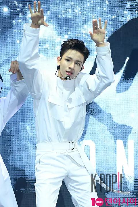 Samuel — Samuel Showcase