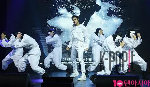 Samuel — Samuel Showcase