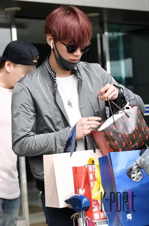 UNB, Jun — Airport