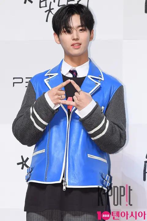 PENTAGON, Hong Seok — PENTAGON Showcase