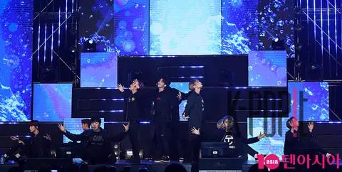 PENTAGON — PENTAGON Showcase