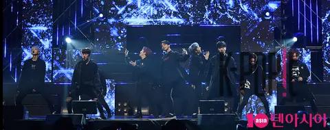 PENTAGON — PENTAGON Showcase
