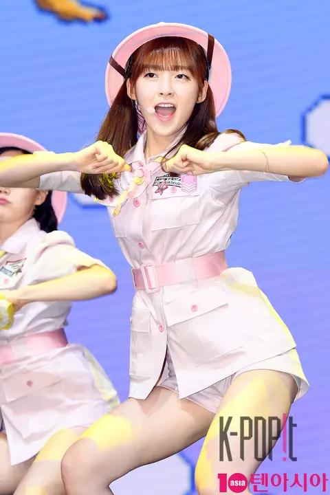 Banhana (OH MY GIRL), Arin — OH MY GIRL Showcase