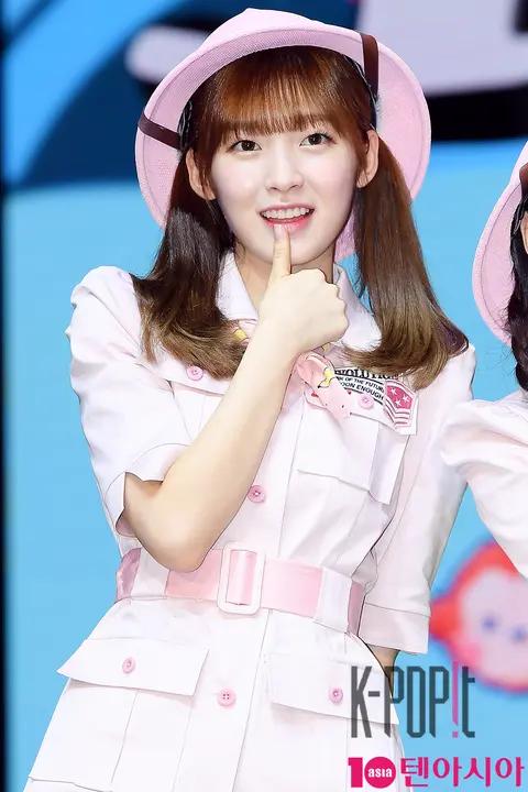 Banhana (OH MY GIRL), Arin — OH MY GIRL Showcase