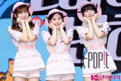 Banhana (OH MY GIRL) — OH MY GIRL Showcase