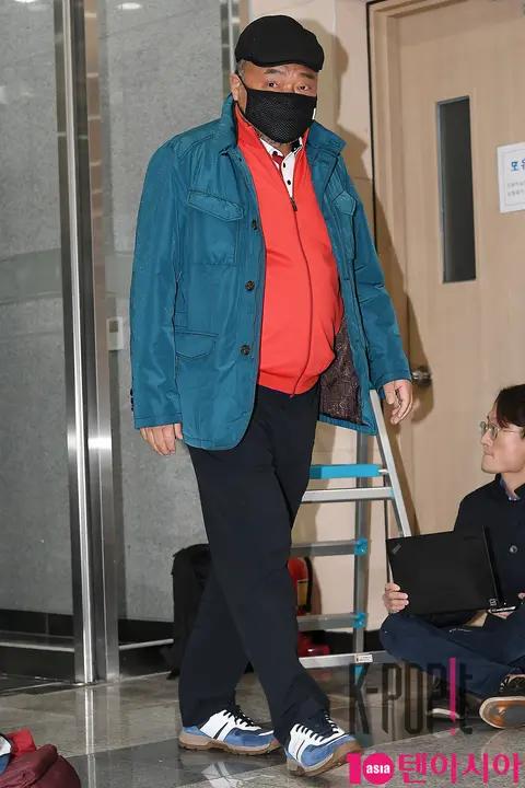 Kim Heung-guk — Sexual Assault Charges Police Appearance