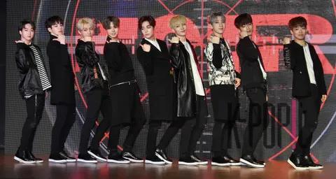 Noir — Noir Showcase
