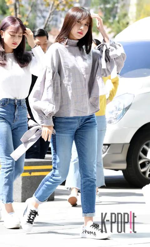 TWICE, Mina — Radio Arrival