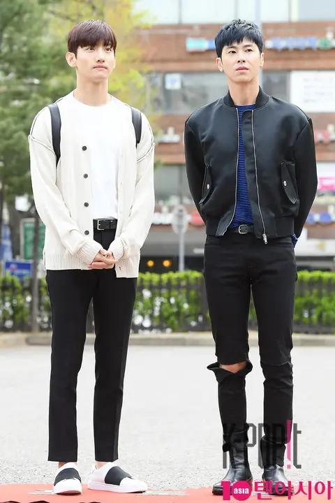 TVXQ — Music Bank Arrival