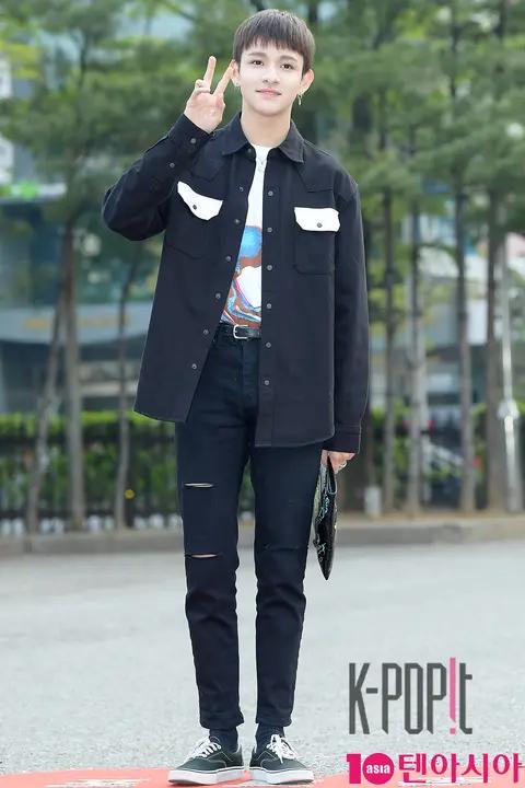 Samuel — Music Bank Arrival