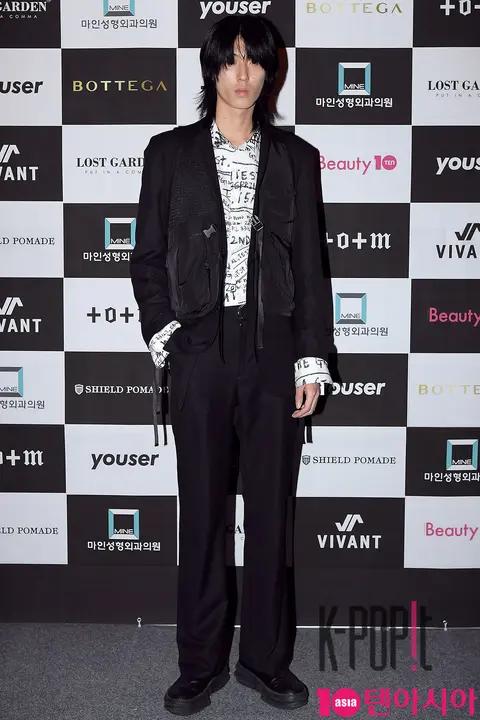 Jung Hyun-jae — Launch
