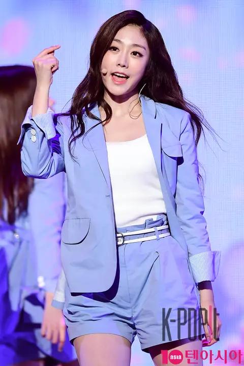 Lovelyz, Seo Ji-su — Lovelyz Showcase
