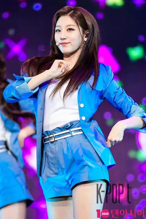 Lovelyz, Jung Ye-in — Lovelyz Showcase