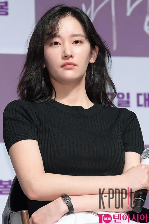 Jeon Jong-seo — Burning Production Briefing