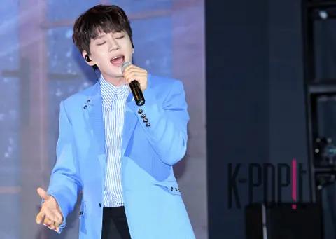Hwang Chi-yeul — Hwang Chi-yeul Showcase