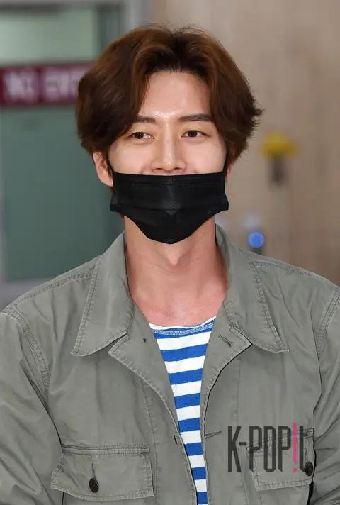 Park Hae-jin — Airport
