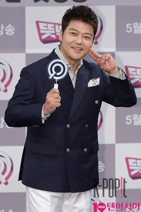 Jeon Hyun-moo — Unexpected Q Production Briefing