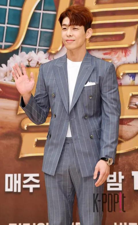 Kim Sa-gwon — Greasy Melo Production Briefing — 2018-05-04